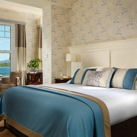 Parknasilla & מלון סנים